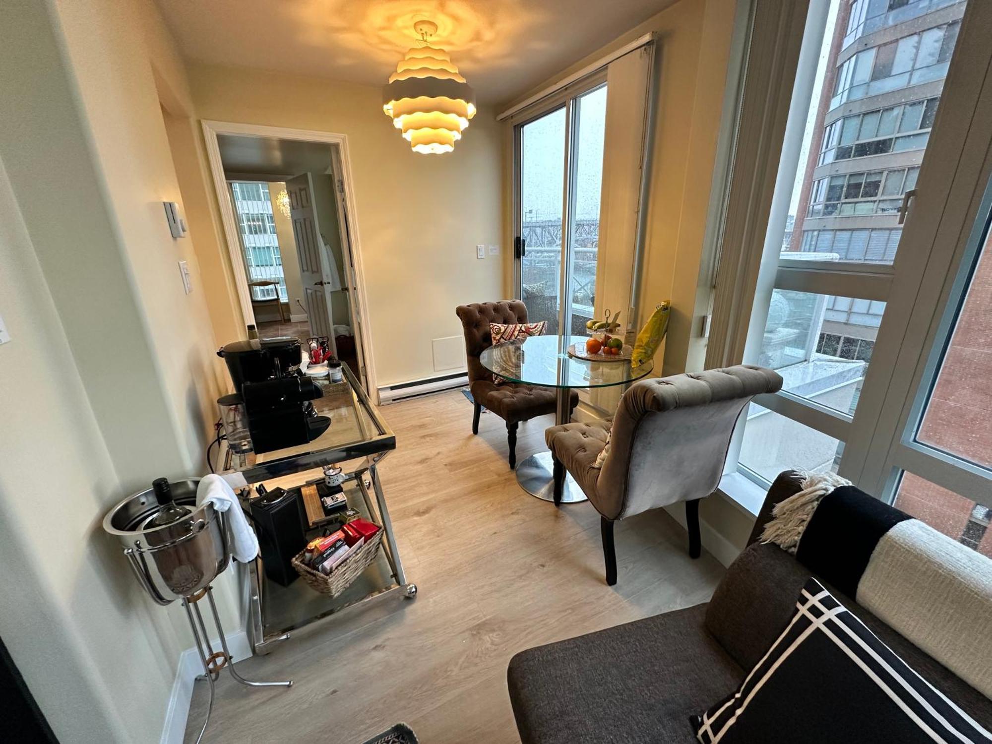 Penthouses Of Beach Ave Vancouver Buitenkant foto