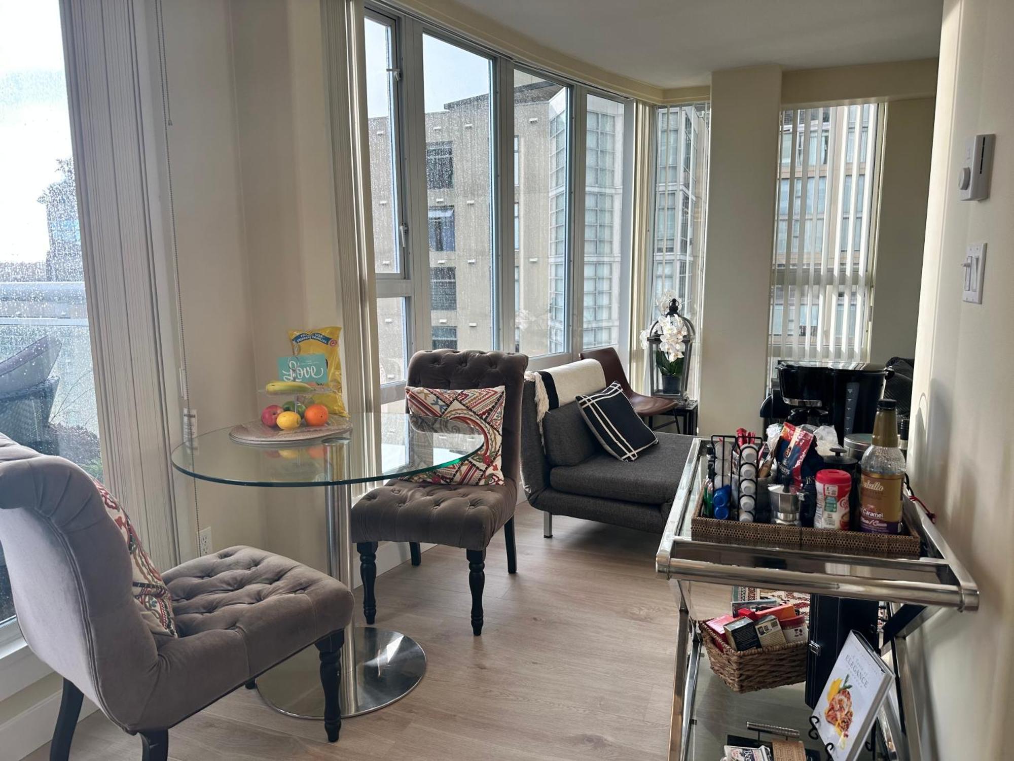 Penthouses Of Beach Ave Vancouver Buitenkant foto