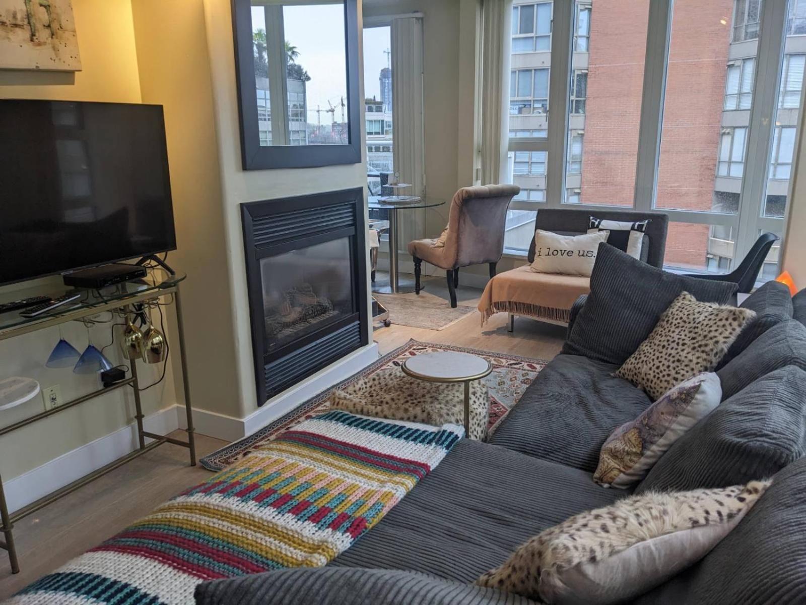 Penthouses Of Beach Ave Vancouver Buitenkant foto