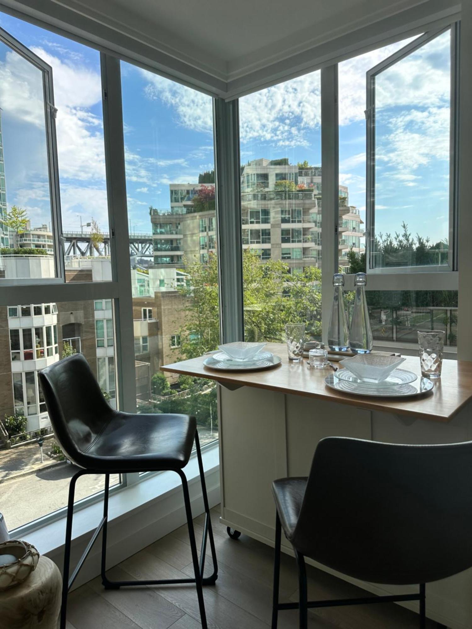 Penthouses Of Beach Ave Vancouver Buitenkant foto